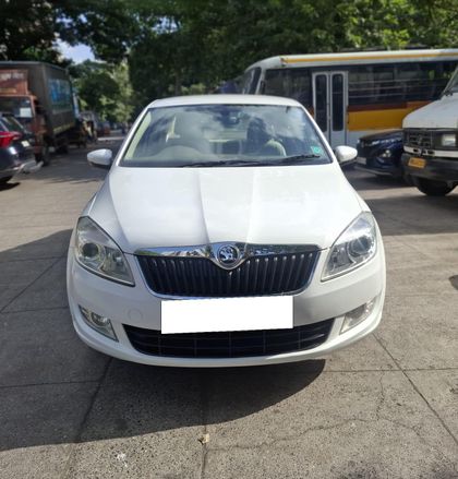 2016 Skoda Rapid 1.6 एमपीआई स्टाइल प्लस