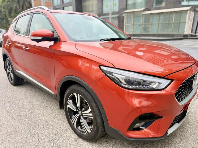 Second-hand 2022 MG Astor Sharp CVT Red BSVI for sale in New Delhi