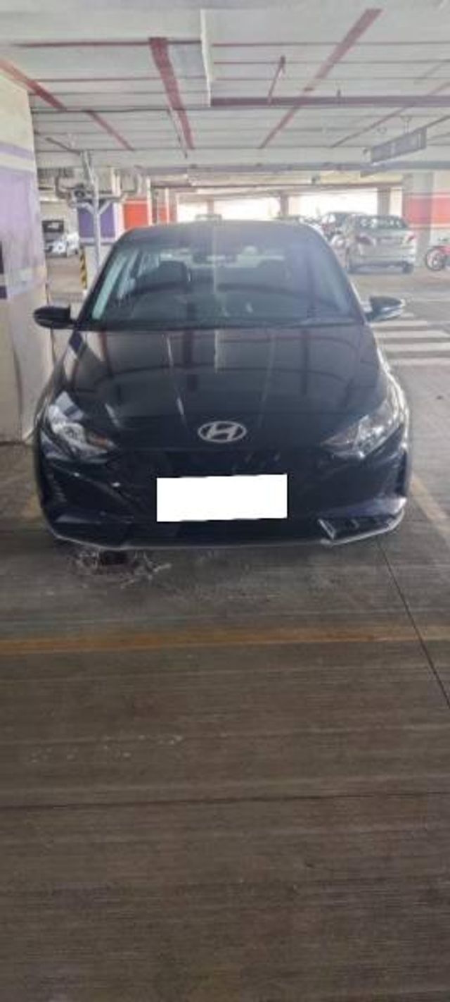 Second-hand 2024 Hyundai i20 Sportz for sale in Mumbai