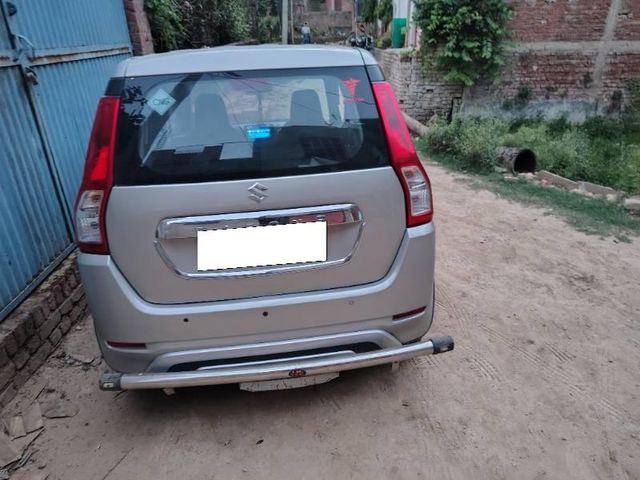 Second-hand 2024 Maruti Suzuki Wagon R VXI CNG for sale in Varanasi