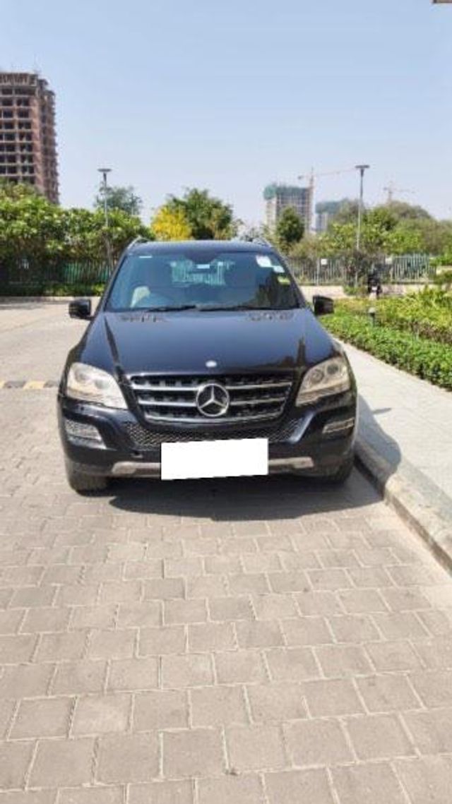 Second-hand 2011 Mercedes-Benz M-Class ML 350 4Matic for sale in Lucknow