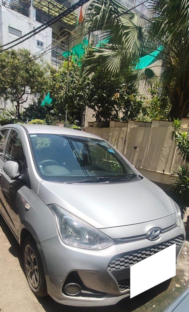 Hyundai Grand i10 1.2 Kappa Magna BSIV Second-hand 2017 Hyundai Grand i10 1.2 Kappa Magna BSIV for sale in New Delhi