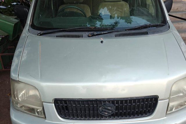 Maruti Suzuki Wagon R Vx Second-hand 2004 Maruti Suzuki Wagon R Vx for sale in Ahmedabad