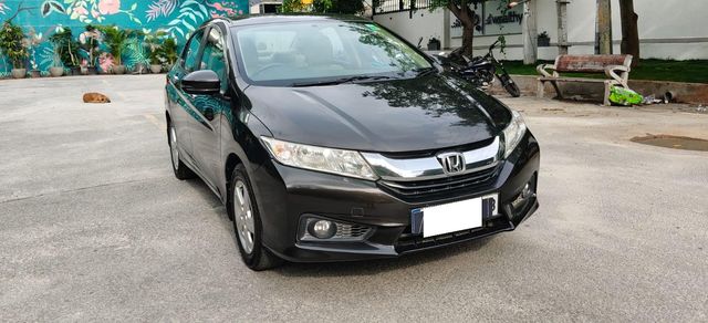Honda City i VTEC V Second-hand 2016 Honda City i VTEC V for sale in Bangalore