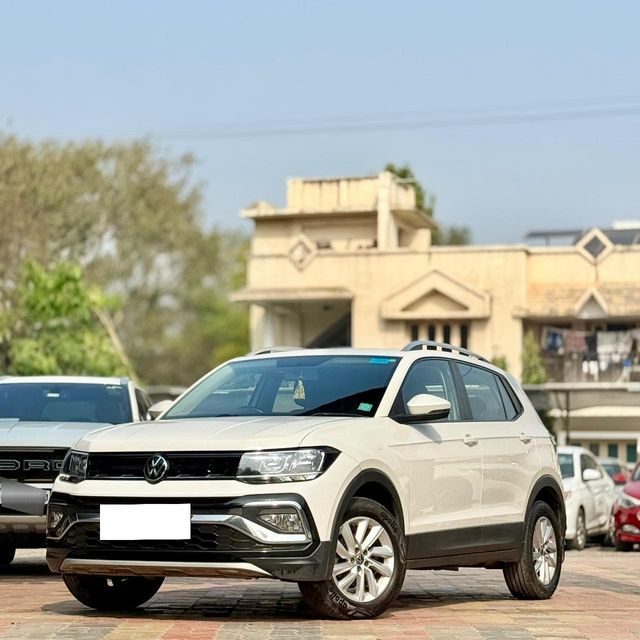 Volkswagen Taigun 1.0 TSI Highline AT BSVI Second-hand 2021 Volkswagen Taigun 1.0 TSI Highline AT BSVI for sale in Surat