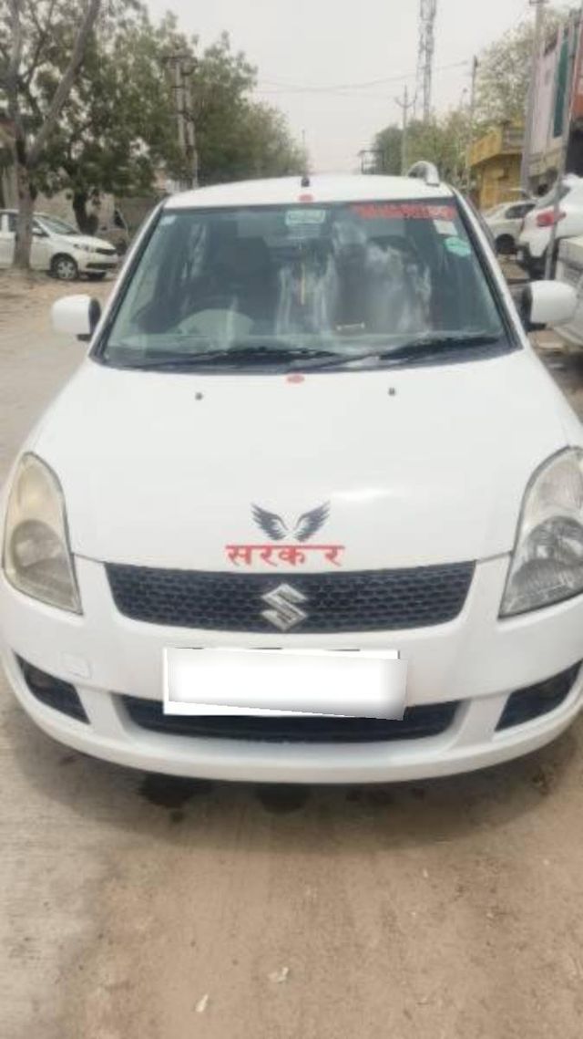 Second-hand 2012 Maruti Suzuki Swift LXI for sale in Churu