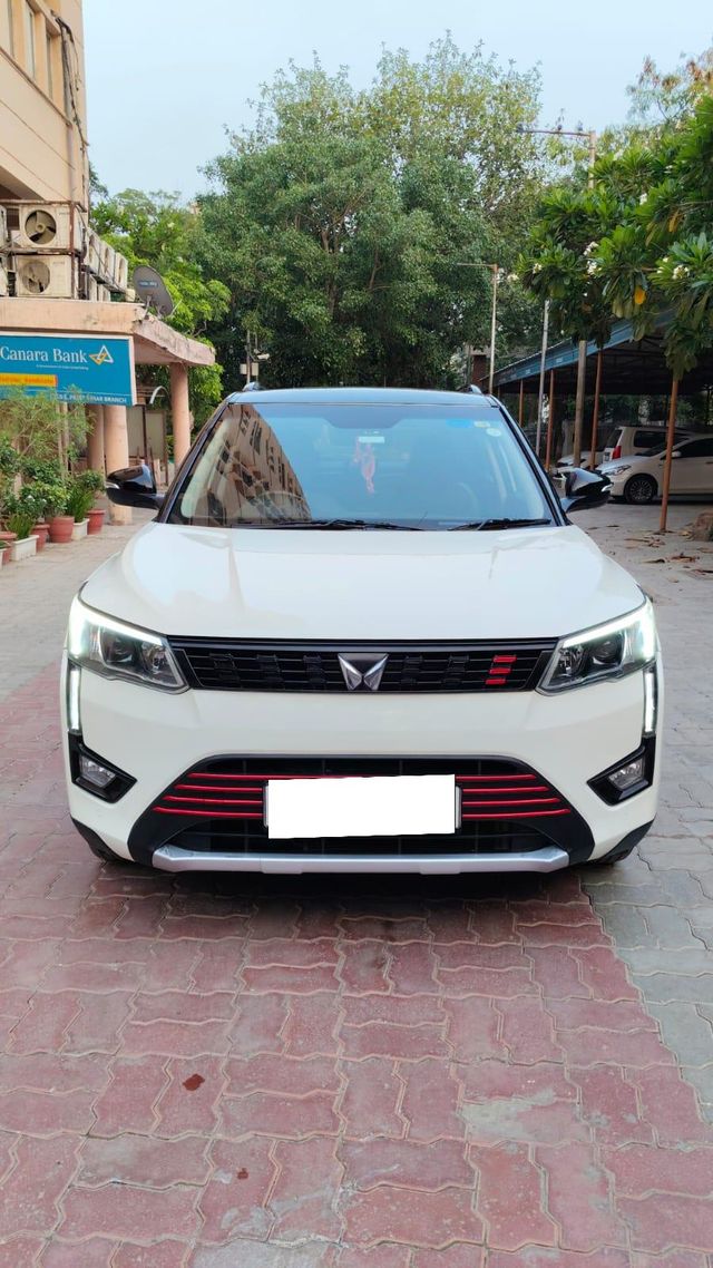 Mahindra XUV300 W8 Option Dual Tone BSVI Second-hand 2022 Mahindra XUV300 W8 Option Dual Tone BSVI for sale in New Delhi