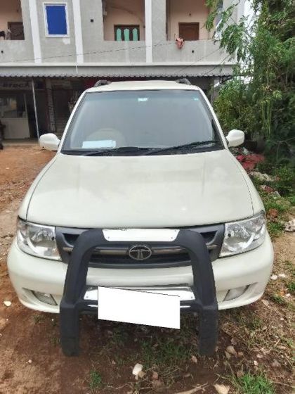 8 Used Tata Safari