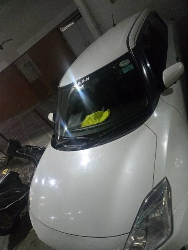 Maruti Suzuki Swift VXI Second-hand 2023 Maruti Suzuki Swift VXI for sale in Faridabad