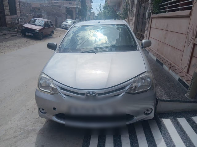 Toyota Etios G Second-hand 2011 Toyota Etios G for sale in Jodhpur