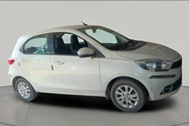 Tata Tiago 1.2 Revotron XZA Second-hand 2017 Tata Tiago 1.2 Revotron XZA for sale in Dhanbad