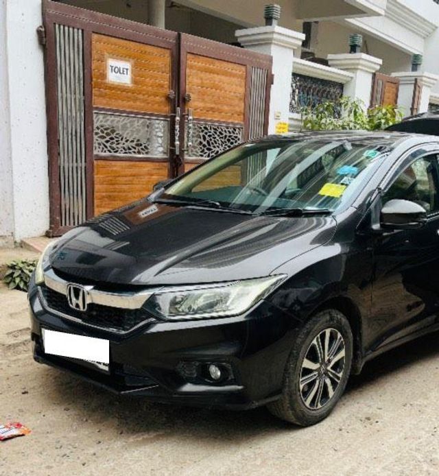 Honda City i-VTEC V Second-hand 2019 Honda City i-VTEC V for sale in Allahabad