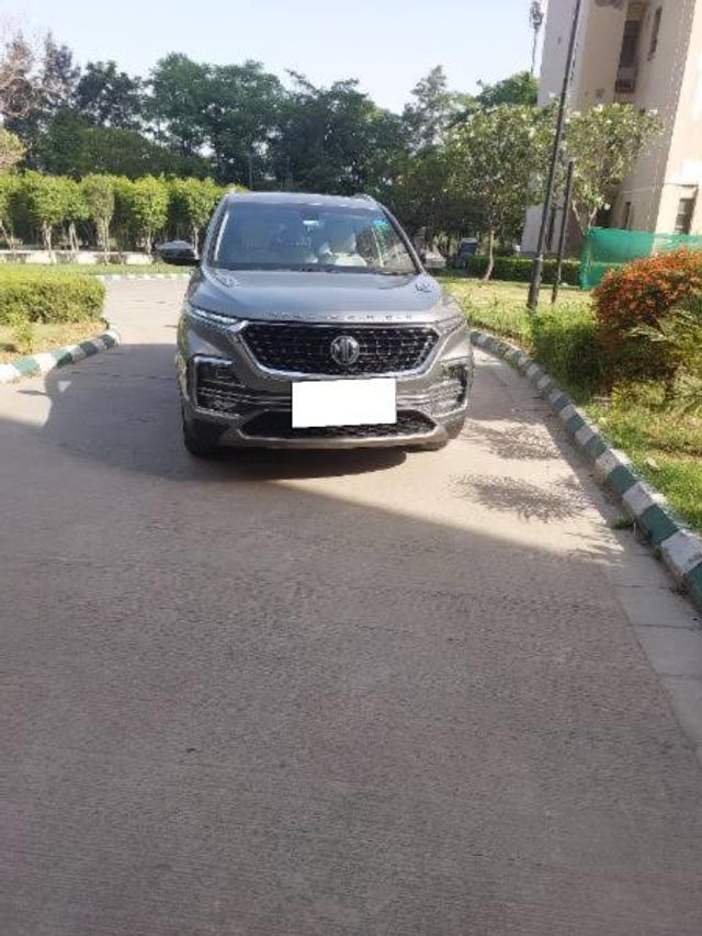 Second-hand 2021 MG Hector Sharp CVT for sale in Greater Noida