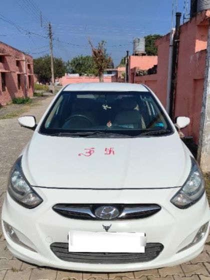 71 Used Hyundai Verna
