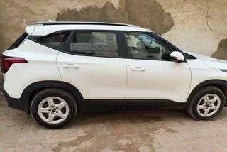 Used Kia Seltos HTK