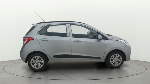 Second-hand 2019 Hyundai Grand i10 1.2 Kappa Sportz BSIV for sale in Bangalore