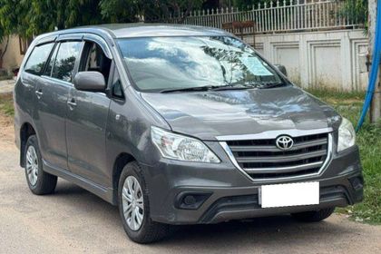 2014 टोयोटा इनोवा 2.5 G (Diesel) 7 Seater
