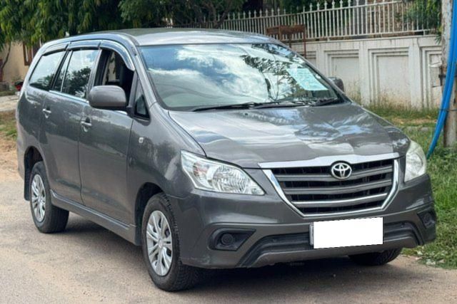 Toyota Innova 2.5 G (Diesel) 7 Seater Second-hand 2014 Toyota Innova 2.5 G (Diesel) 7 Seater for sale in Jaipur