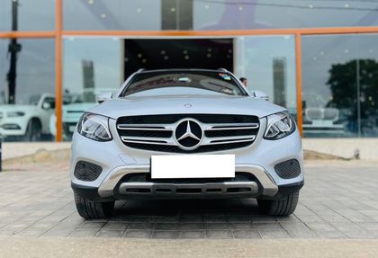 Used 220d 4MATIC Sport
