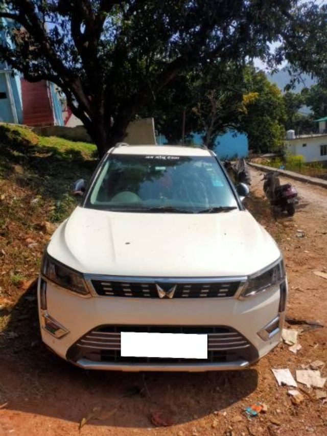 Mahindra XUV300 W8 Option BSVI Second-hand 2023 Mahindra XUV300 W8 Option BSVI for sale in Bageshwar