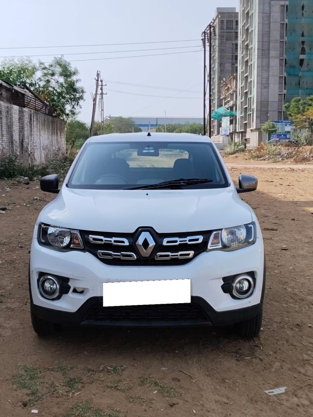 Second-hand 2017 Renault KWID 1.0 RXT for sale in Ahmedabad