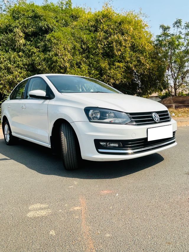 Volkswagen Vento 1.2 TSI Highline AT Second-hand 2018 Volkswagen Vento 1.2 TSI Highline AT for sale in Vadodara