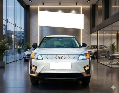 Mahindra XUV400 EV EL Fast Charger DT