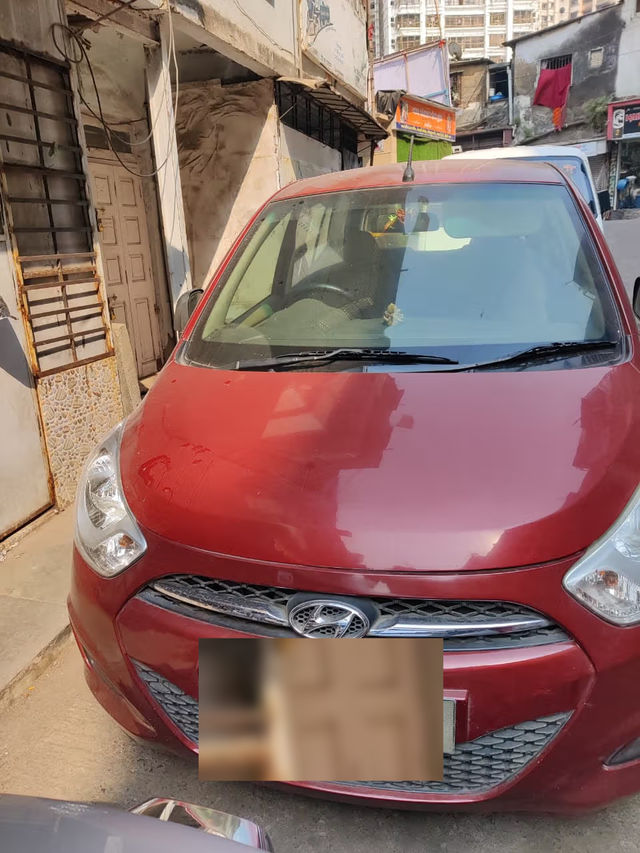 Second-hand 2011 Hyundai i10 Era for sale in Mumbai