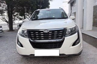 Used Mahindra XUV500 W9