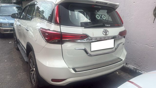 Toyota Fortuner 2.8 2WD MT BSIV Second-hand 2020 Toyota Fortuner 2.8 2WD MT BSIV for sale in Kolkata