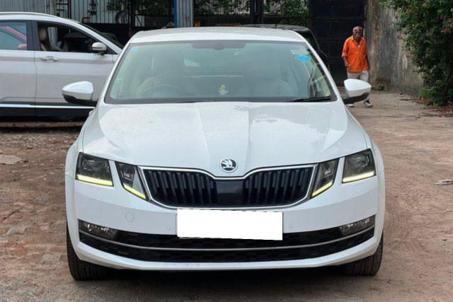 Second-hand 2019 Skoda Octavia 2.0 TDI MT Style for sale in Kolkata