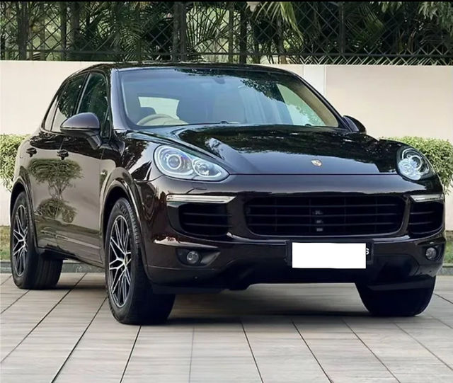 Porsche Cayenne Diesel Platinum Edition Second-hand 2018 Porsche Cayenne Diesel Platinum Edition for sale in Chandigarh