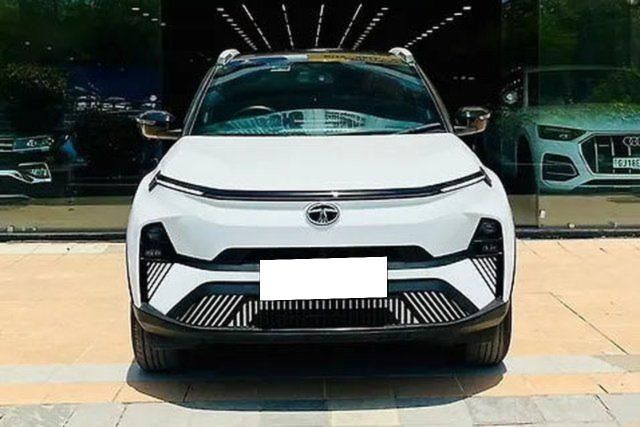 Tata Nexon Fearless DT Second-hand 2023 Tata Nexon Fearless DT for sale in Ahmedabad