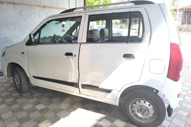 Second-hand 2012 Maruti Suzuki Wagon R LXI BS IV for sale in Surat
