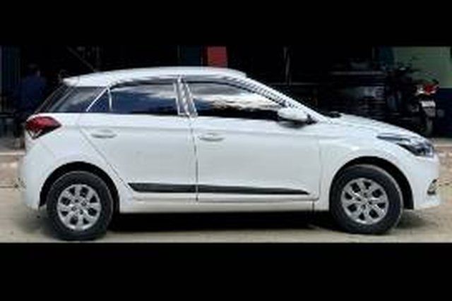 Hyundai i20 Asta 1.2 Second-hand 2016 Hyundai i20 Asta 1.2 for sale in Aizawl
