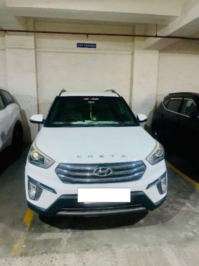 Hyundai Creta 1.6 CRDi SX Plus Second-hand 2017 Hyundai Creta 1.6 CRDi SX Plus for sale in Ahmedabad