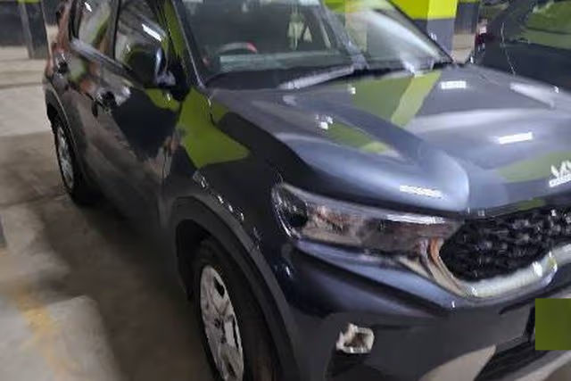 Second-hand 2023 Kia Sonet HTK Plus for sale in Ahmedabad