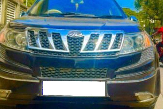 Mahindra XUV500 W8 FWD Second-hand 2014 Mahindra XUV500 W8 FWD for sale in Vashi