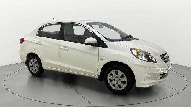 Honda Amaze SX i-VTEC Second-hand 2015 Honda Amaze SX i-VTEC for sale in Ahmedabad