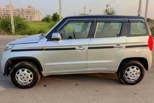 Mahindra TUV 300 T4 Second-hand 2017 Mahindra TUV 300 T4 for sale in Faridabad