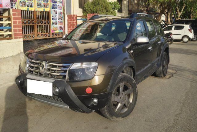 Renault Duster RXL AWD Second-hand 2014 Renault Duster RXL AWD for sale in Ahmedabad