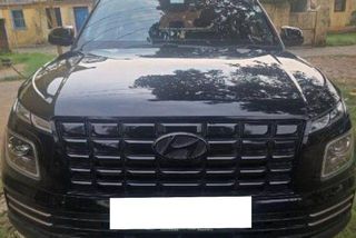 Used Hyundai Venue S Opt Knight 2023-2025