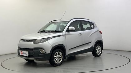 2016 Mahindra XUV700 MX 5Str