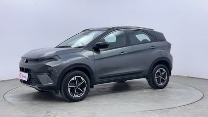 2023 Tata Nexon Fearless Plus A PS Red Dark DCA
