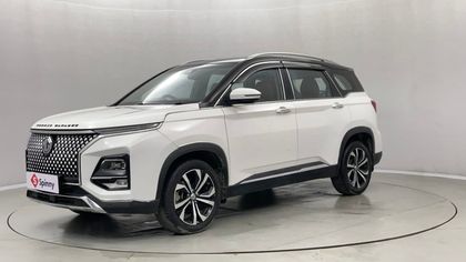 2023 एमजी हेक्टर प्लस 1.5 Turbo Savvy Pro CVT BSVI