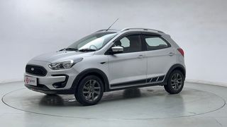 Used Titanium Petrol BSIV