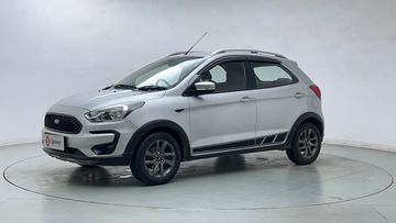 Used Titanium Petrol BSIV