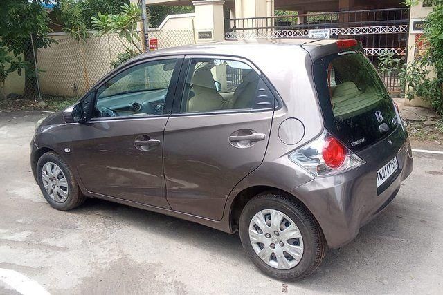 Honda Brio S MT Second-hand 2015 Honda Brio S MT for sale in Chennai