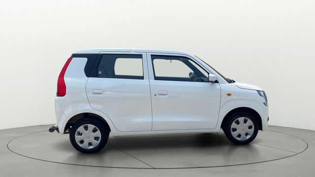 Second-hand 2024 Maruti Suzuki Wagon R VXI for sale in Patna