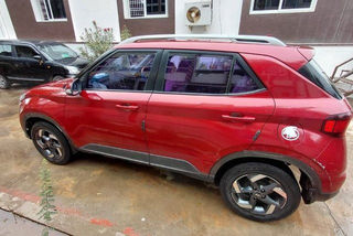 2 Used Hyundai Venue in Khammam